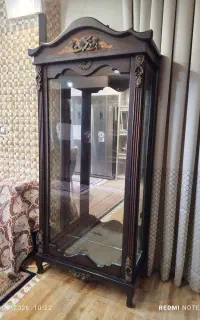 ویترین چوبی چهارطبقه