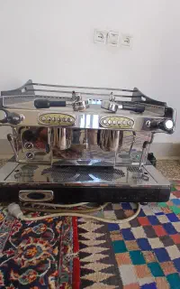 دستگاه  رویال  در حد نو