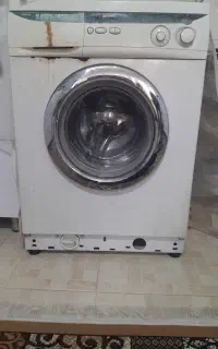 ماشین لباسشویی  زیروات ۷کیلوموتور ایتالیایی