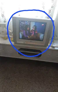 تلویزیون جعبه ای