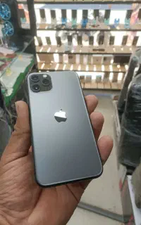 آیفون 11pro باتری87