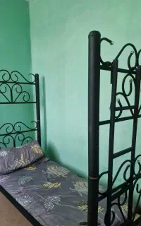تخت دو طبقه (طبقه دومشو جدا کردم)