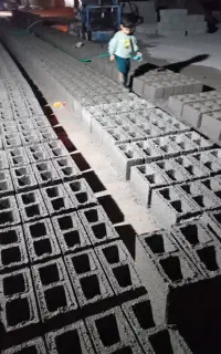 بلوک30سانتی با کیفیت وقیمت مناسب