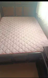 تخت و دراور