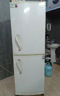 یخچال فروشی