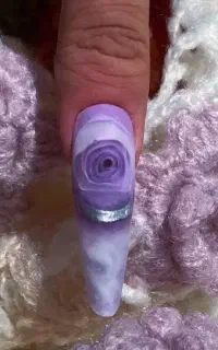 آموزش خدمات زیبایی ناخن