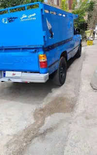 نیسان‌آبی