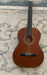 گیتار در حد نو