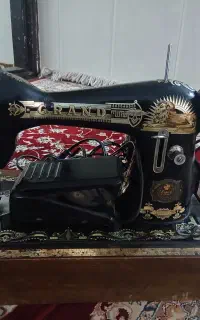 چرخ خیاطی انتیک