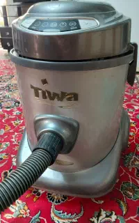 جارو برقی نیازمند تعمیر