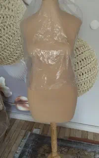 مانکن سوزن خور اتو خور
