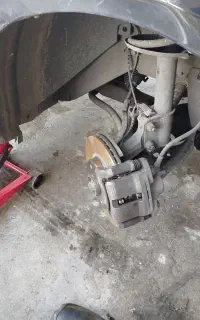 خدمات ترمز