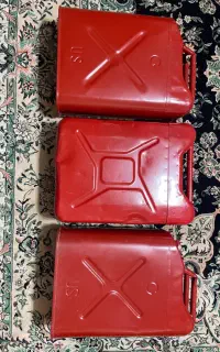 ۲۰ لیتری و یخدان آهنی آفرودی