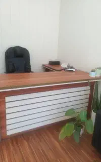 میز اداری ال دار و صندلی مدیریتی