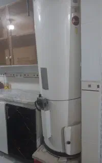 آبگرمکن ایستاده