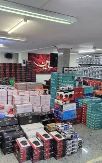 حسابدار خانم مسلط به برنامه آسان