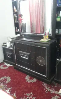 میز آرایشی