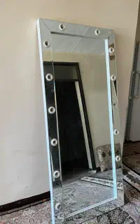 آیینه قدی مناسب آرایشگاه، مغازه