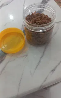 یک بسته کرم خشک شده