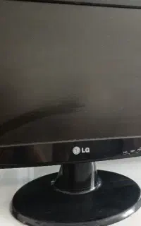 مانیتور ۱۹ LG