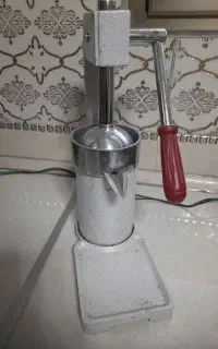 ابمیوه گیر دستی