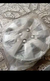 دو عدد قالپاق پژو