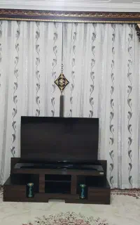 پرده،والون و کتیبه