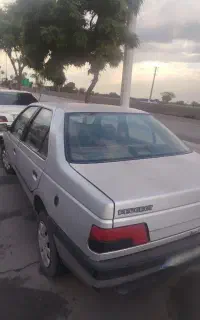 405 مدل 89