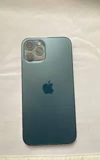پک اصلی باکارتن بدون ریجسترiphone12pro