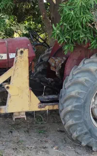 فروش تراکتور با تمام ادوات