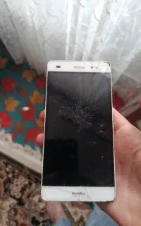 گوشی هاواییP8