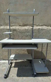 میز کامپیوتر