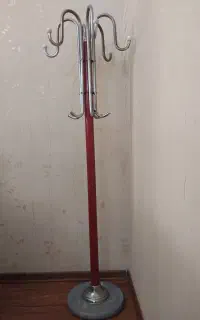 جالباسی ایستاده