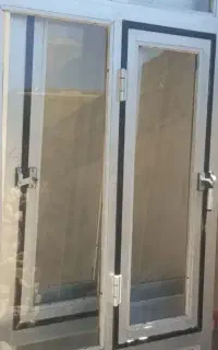 پنجره آلمینیومی