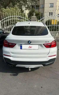 ماشین بی ام  x4 ۲۰۱۷