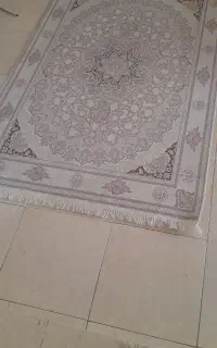 فرش ۲ متری نو نو همراه باپادری فروش فوری