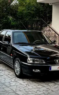 پژو‌پارس مشکی بی رنگ