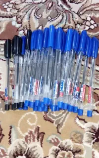خودکار کیان آبی و مشکی