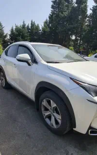 لکسوس nx300h هیبرید سفید کم کارکرد