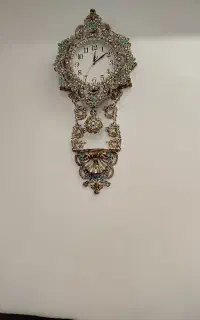 ساعت دیواری