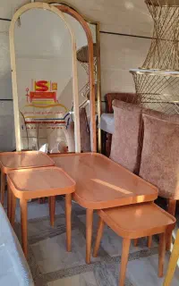 جلومبلی و عسلی لبه دار