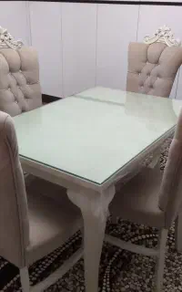 میز غذا خوری