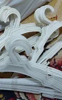 چوب رختی بگانه