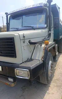 کمپرسی تک ماگروس