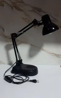 چراغ مطالعه