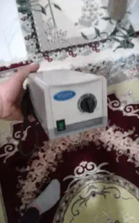 پمپ هوا اکواریوم در حد.‌