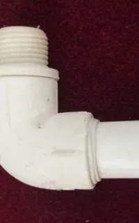 لوله کشی و برق ساختمان