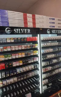 استند سیگار. استند چوبی MDF . استند سیگار ایستاده