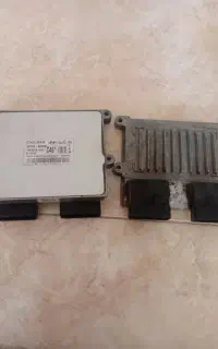 دو عدد ایسو کیا هیوندا (جنسیس ، آزرا ،آپیروس)