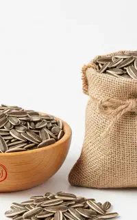 تخمه اعلا درجه ۱ به شرط میدم تمام طعم ها